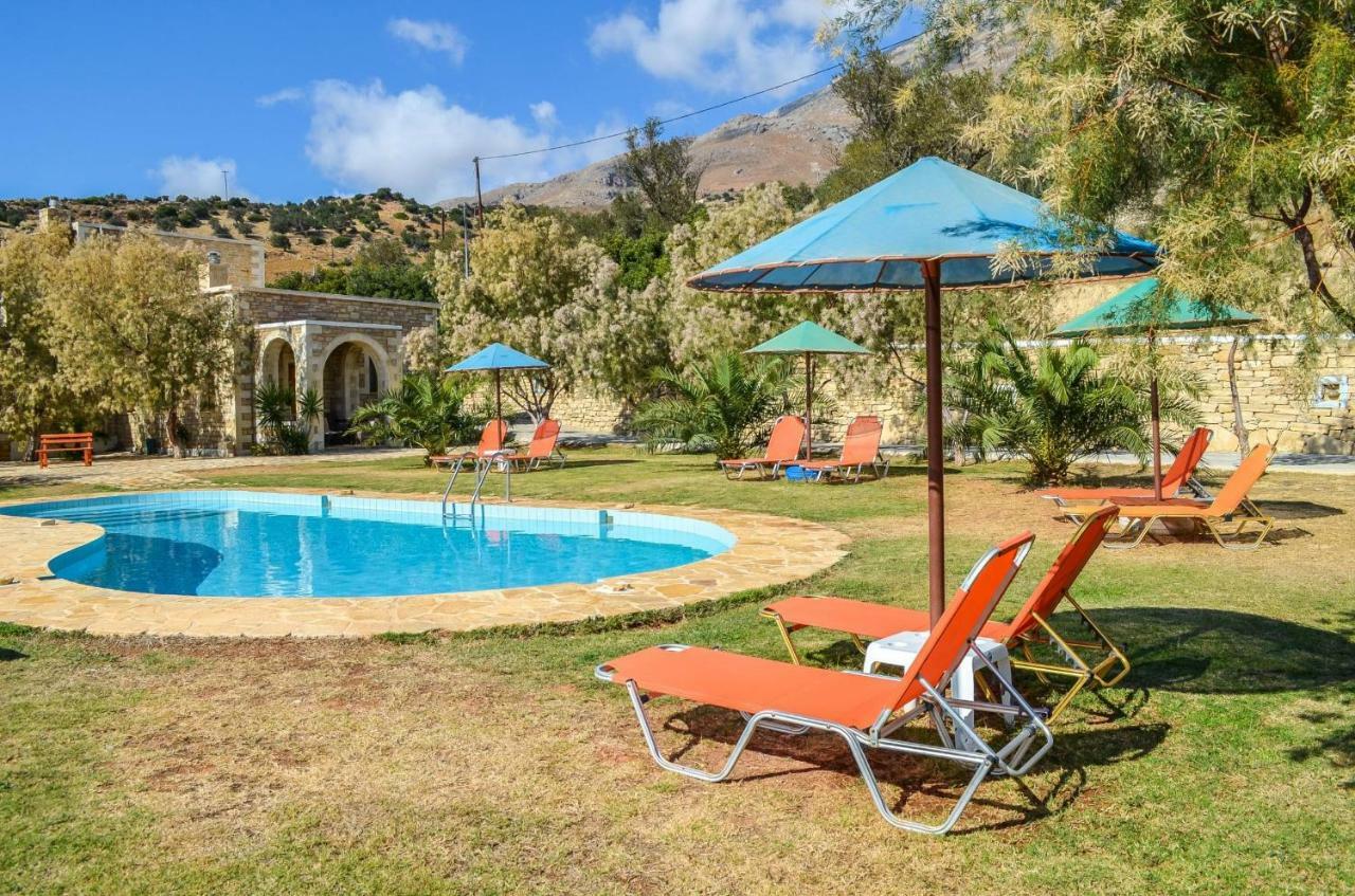 Petra-Mare Villa Triopetra Eksteriør billede