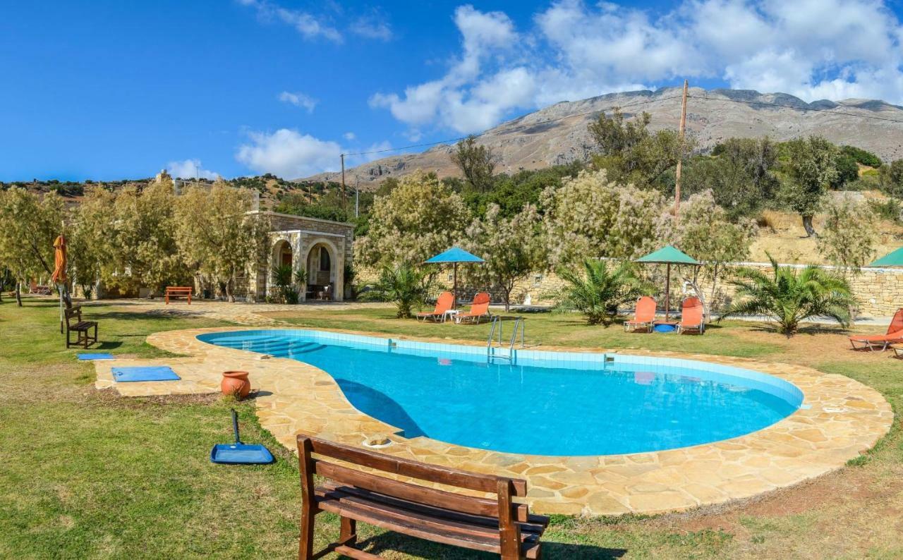 Petra-Mare Villa Triopetra Eksteriør billede