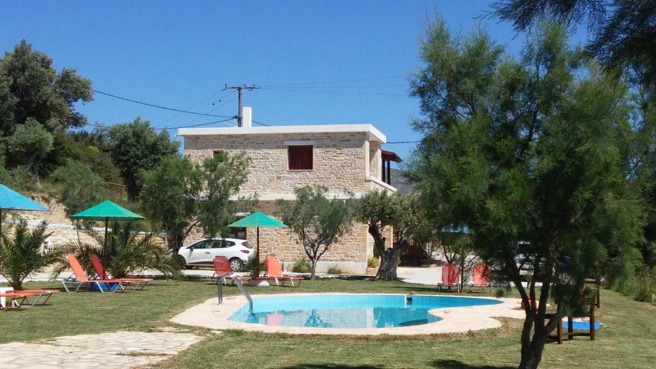 Petra-Mare Villa Triopetra Eksteriør billede