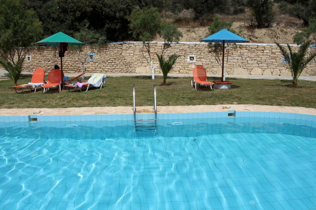 Petra-Mare Villa Triopetra Eksteriør billede