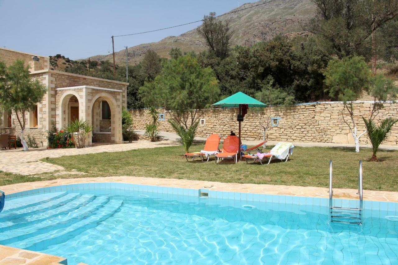 Petra-Mare Villa Triopetra Eksteriør billede